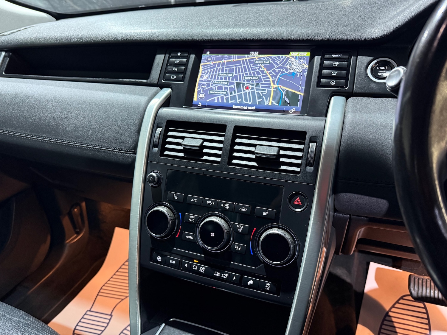 Used Land Rover Discovery Sport 2018 for sale - 77600553: Photo 47