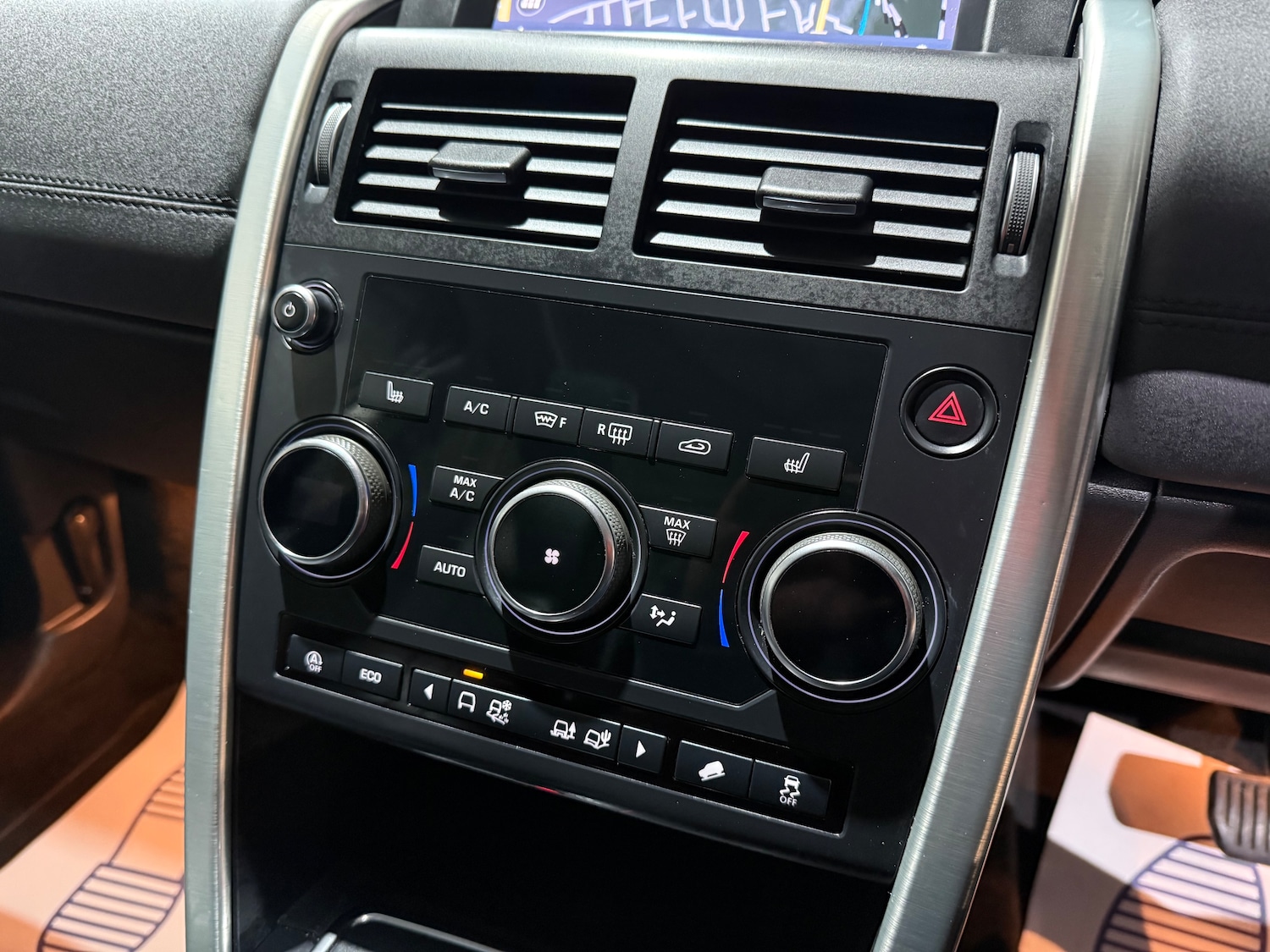 Used Land Rover Discovery Sport 2018 for sale - 77600553: Photo 51