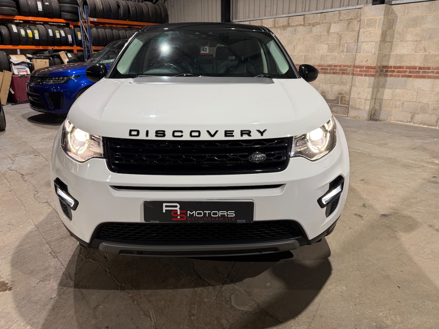 Used Land Rover Discovery Sport 2018 for sale - 77600553: Photo 9