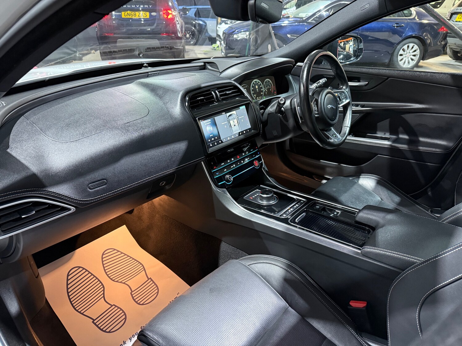 Used Jaguar XE 2019 for sale - 77512735: Photo 10