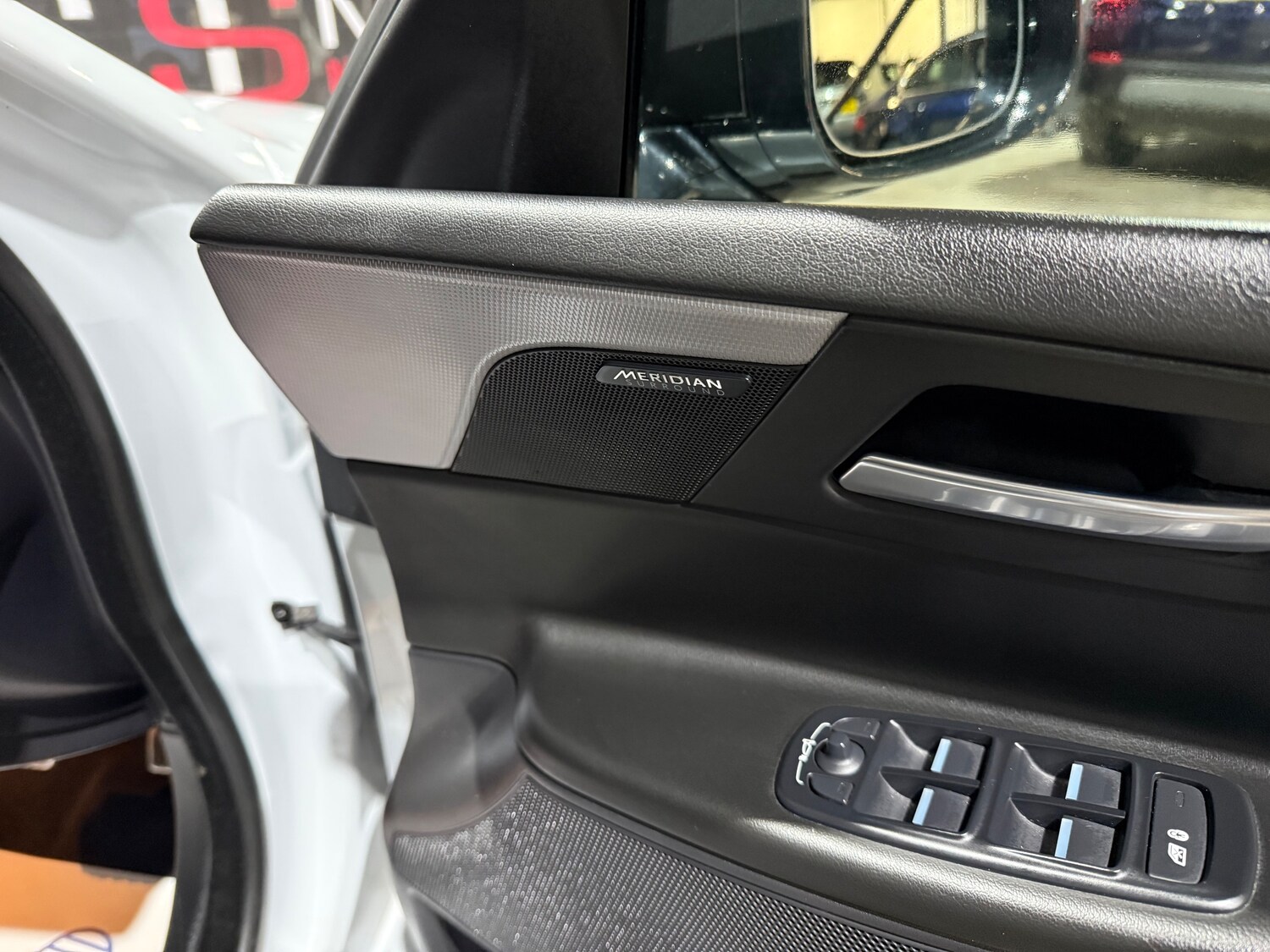 Used Jaguar XE 2019 for sale - 77512735: Photo 26