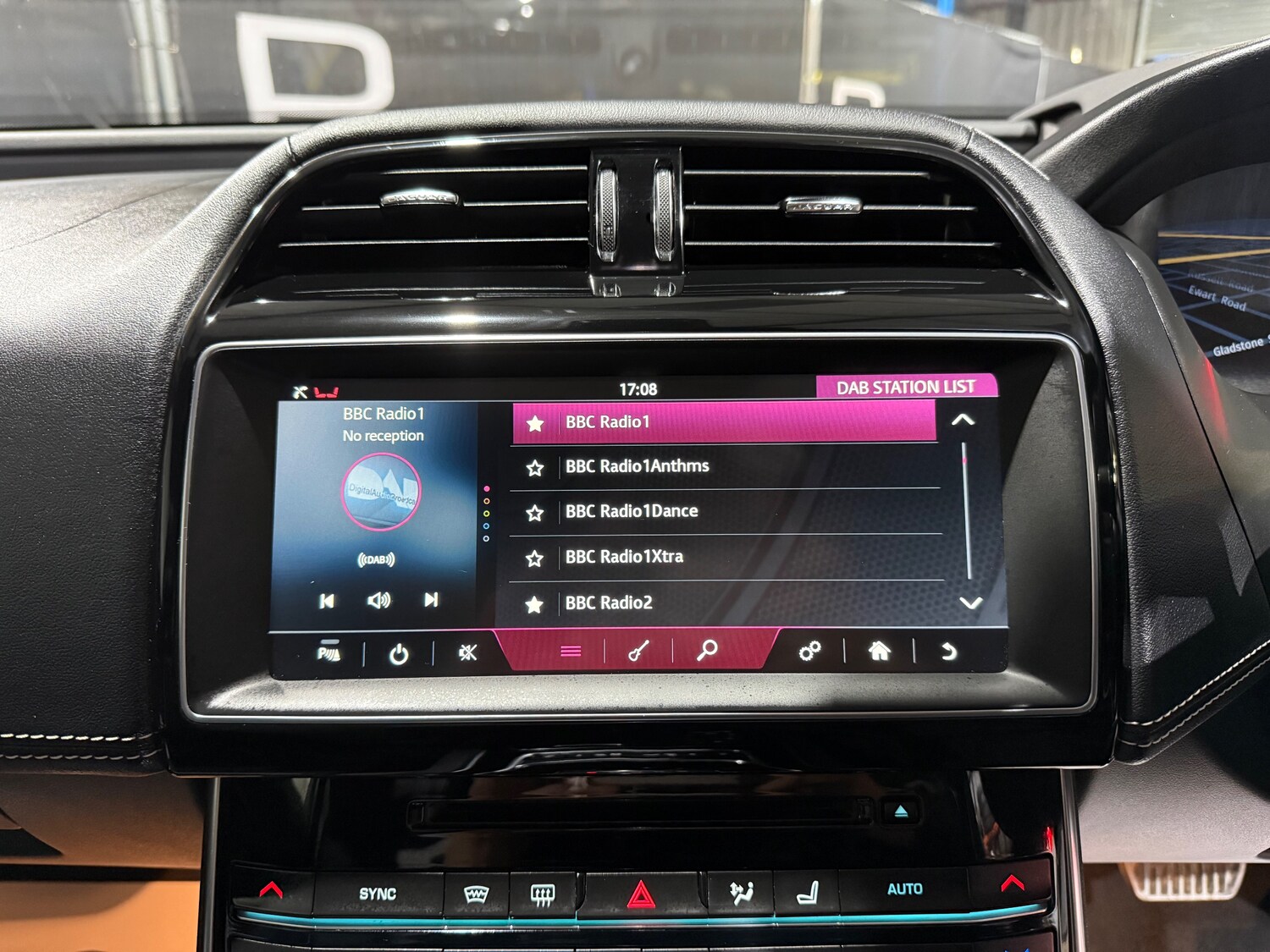 Used Jaguar XE 2019 for sale - 77512735: Photo 42