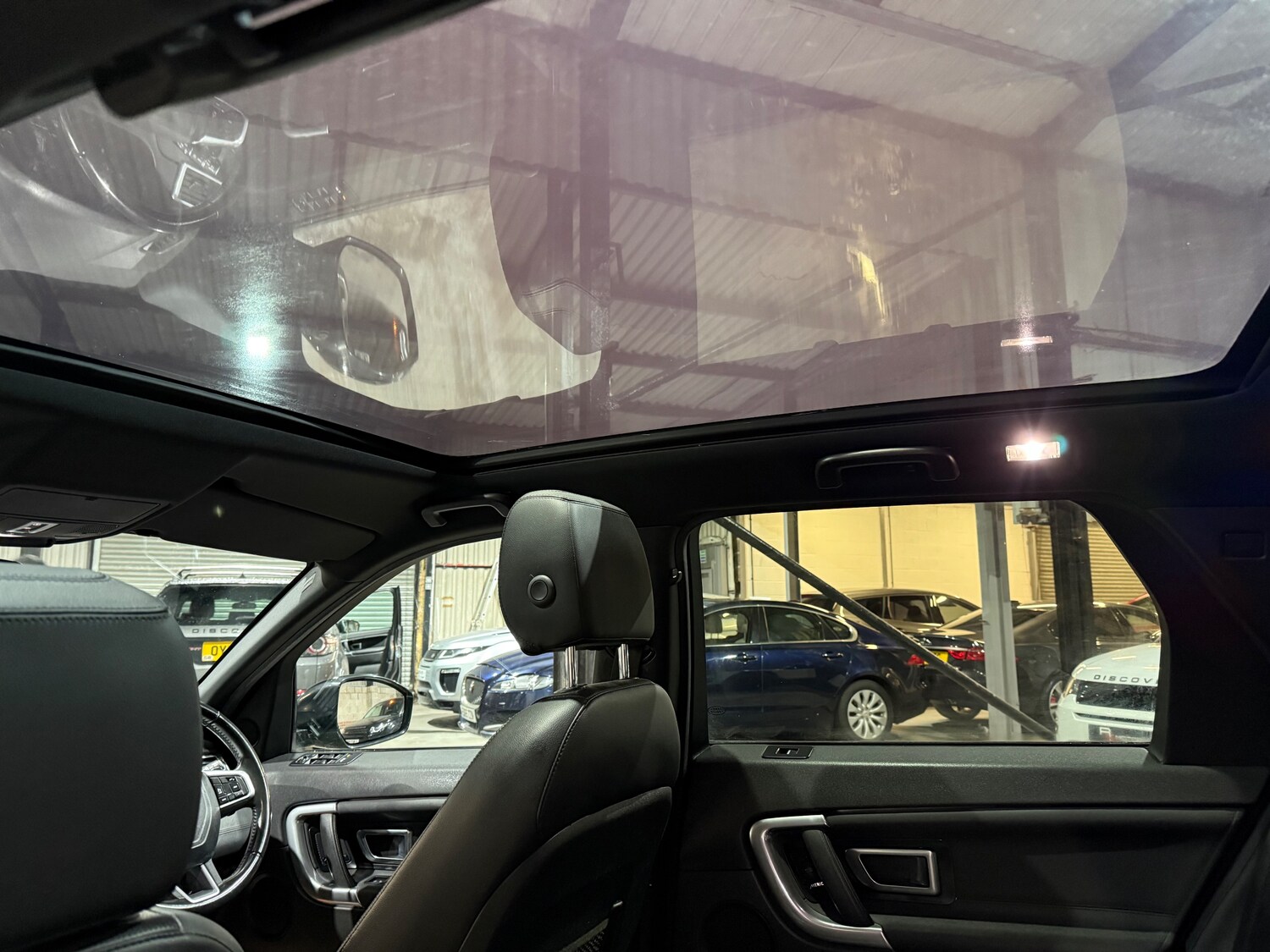 Used Land Rover Discovery Sport for sale - 76999597: Photo 16