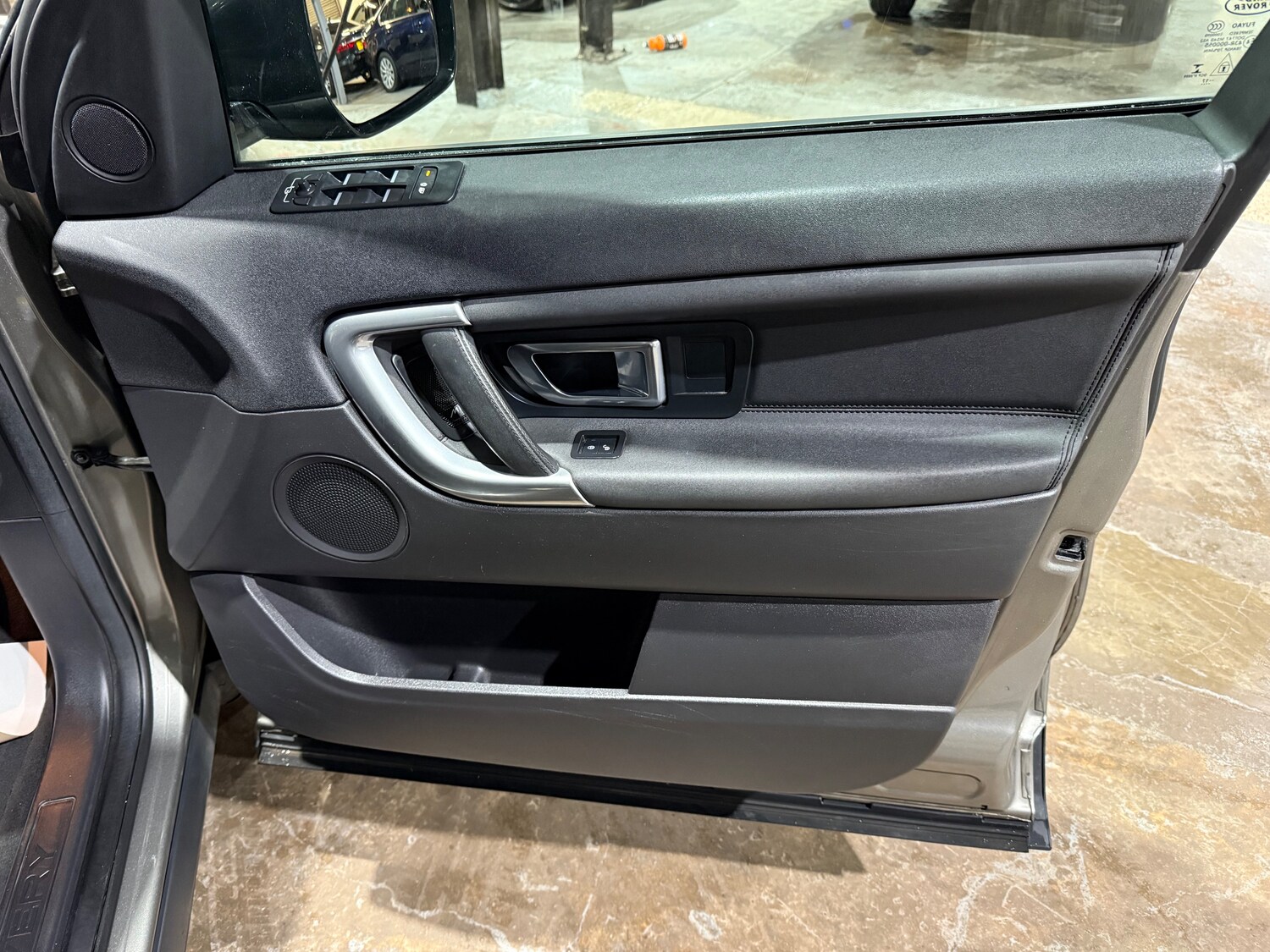 Used Land Rover Discovery Sport for sale - 76999597: Photo 23