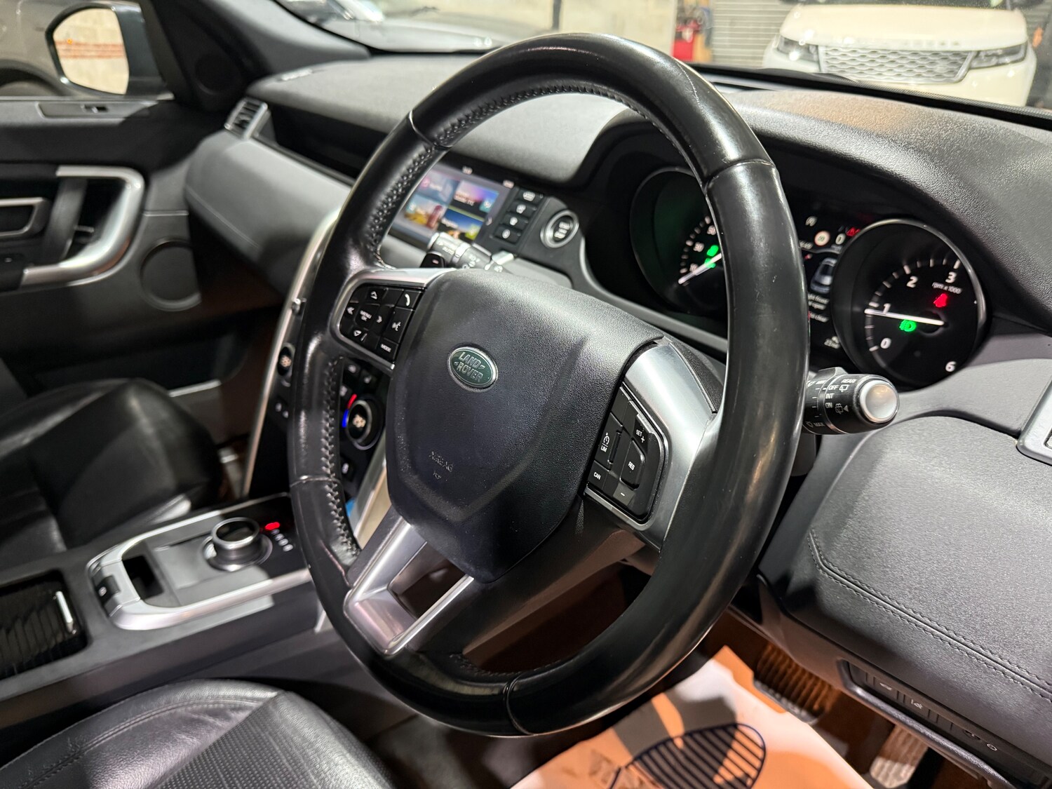 Used Land Rover Discovery Sport for sale - 76999597: Photo 26