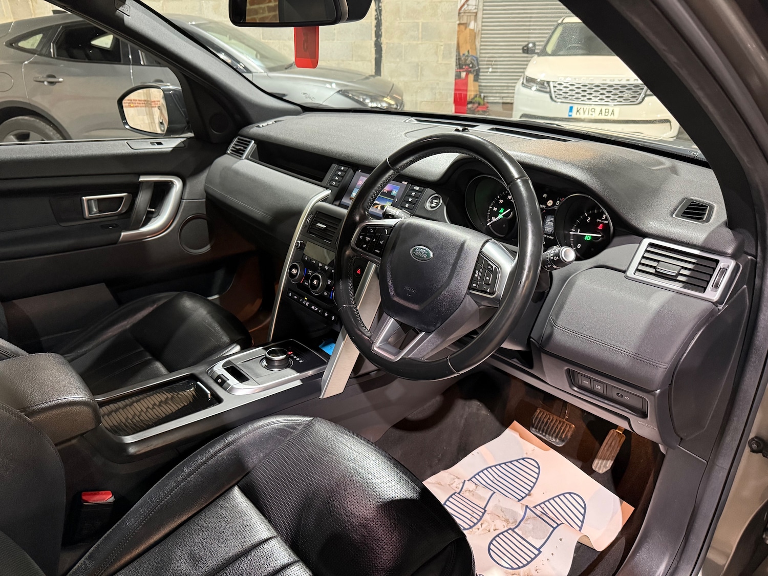 Used Land Rover Discovery Sport for sale - 76999597: Photo 27