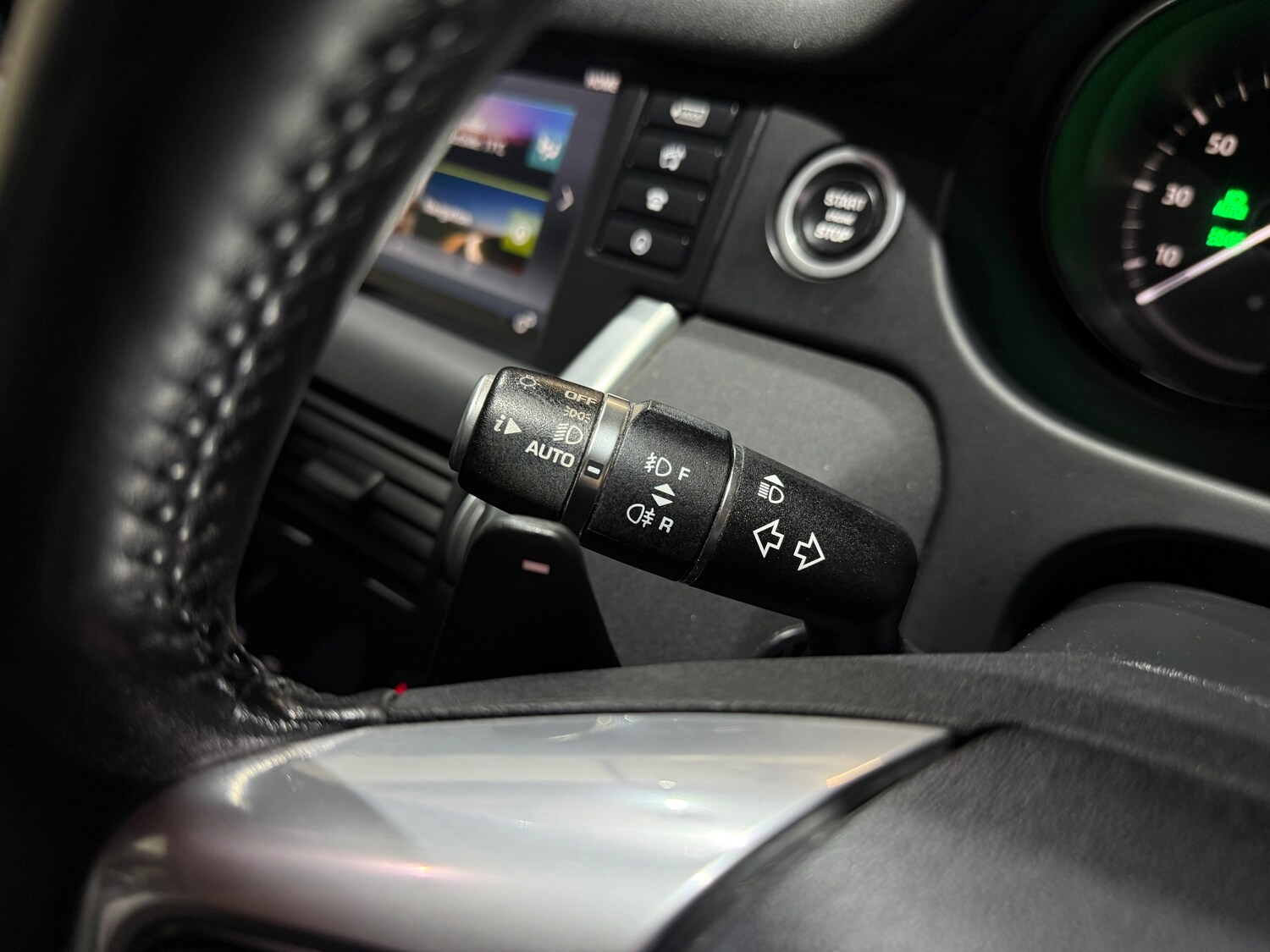 Used Land Rover Discovery Sport for sale - 76999597: Photo 35