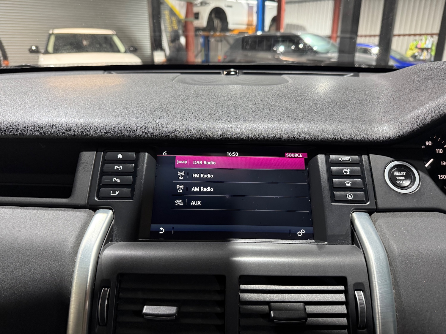 Used Land Rover Discovery Sport for sale - 76999597: Photo 43