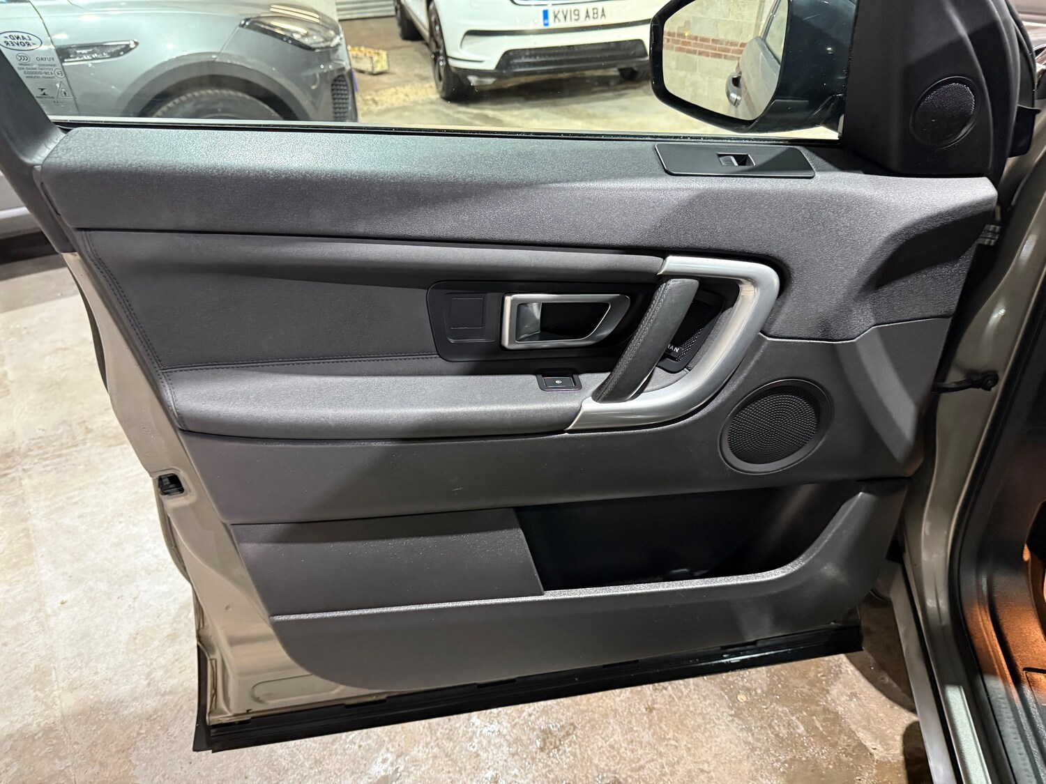 Used Land Rover Discovery Sport for sale - 76999597: Photo 7