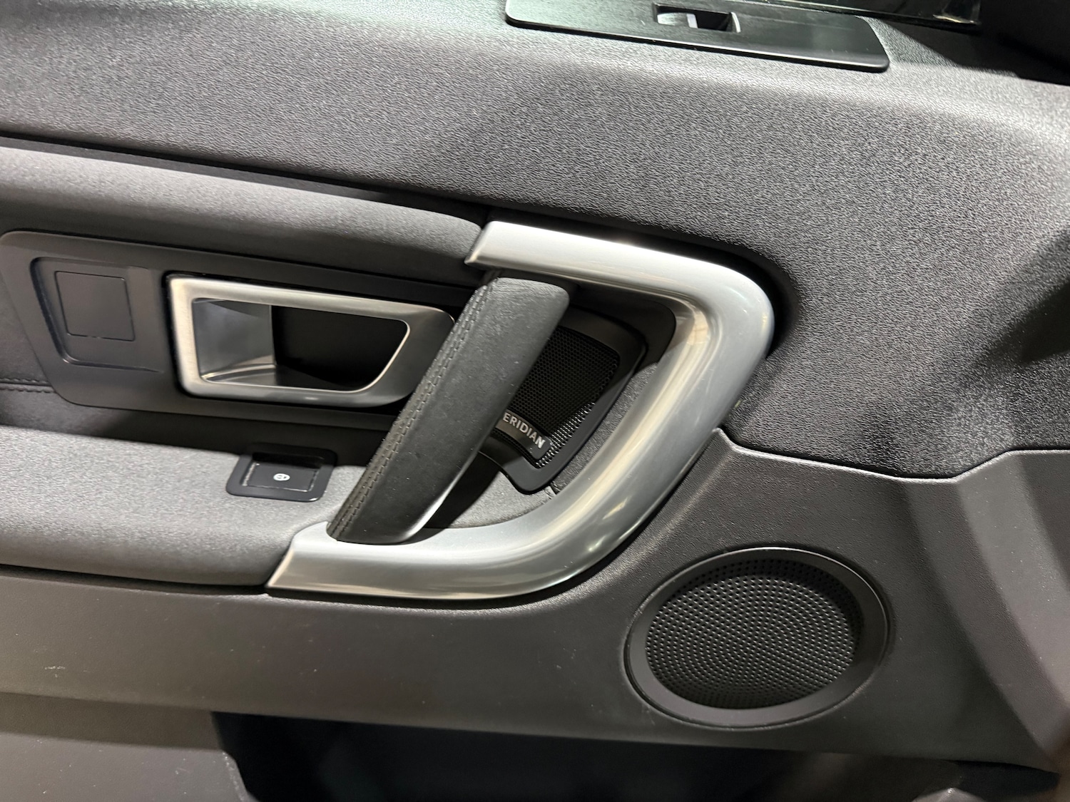 Used Land Rover Discovery Sport for sale - 76999597: Photo 8