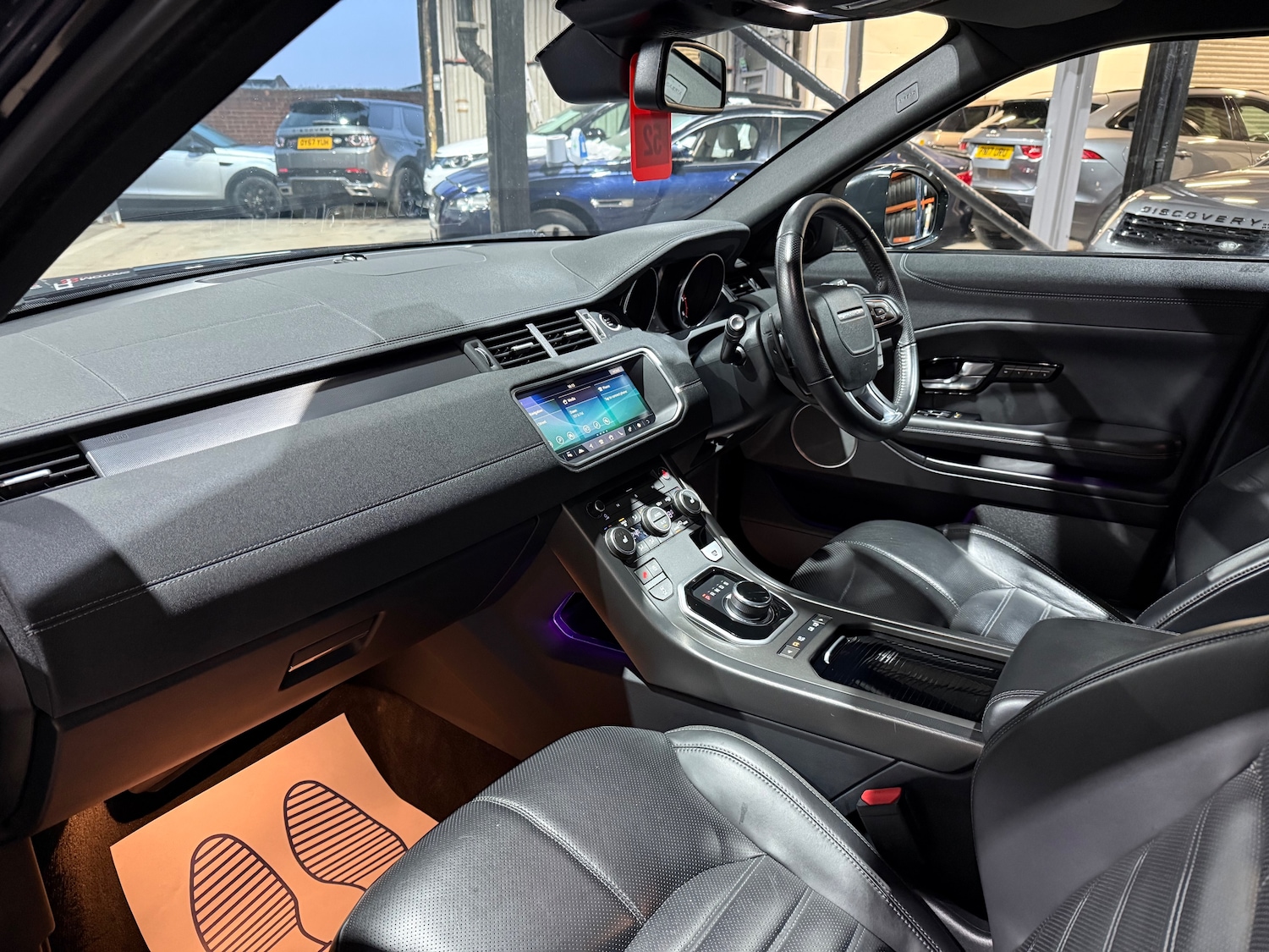 Used Land Rover Range Rover Evoque 2018 for sale - 77313001: Photo 10