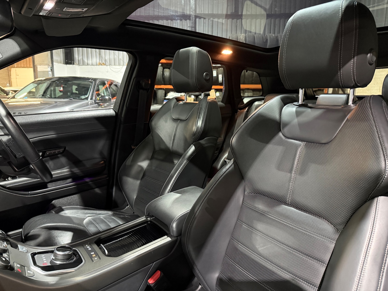 Used Land Rover Range Rover Evoque 2018 for sale - 77313001: Photo 11