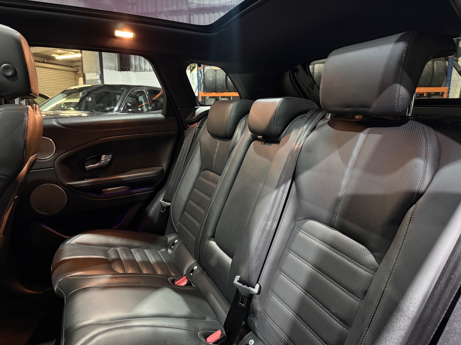 Used Land Rover Range Rover Evoque 2018 for sale - 77313001: Photo 17