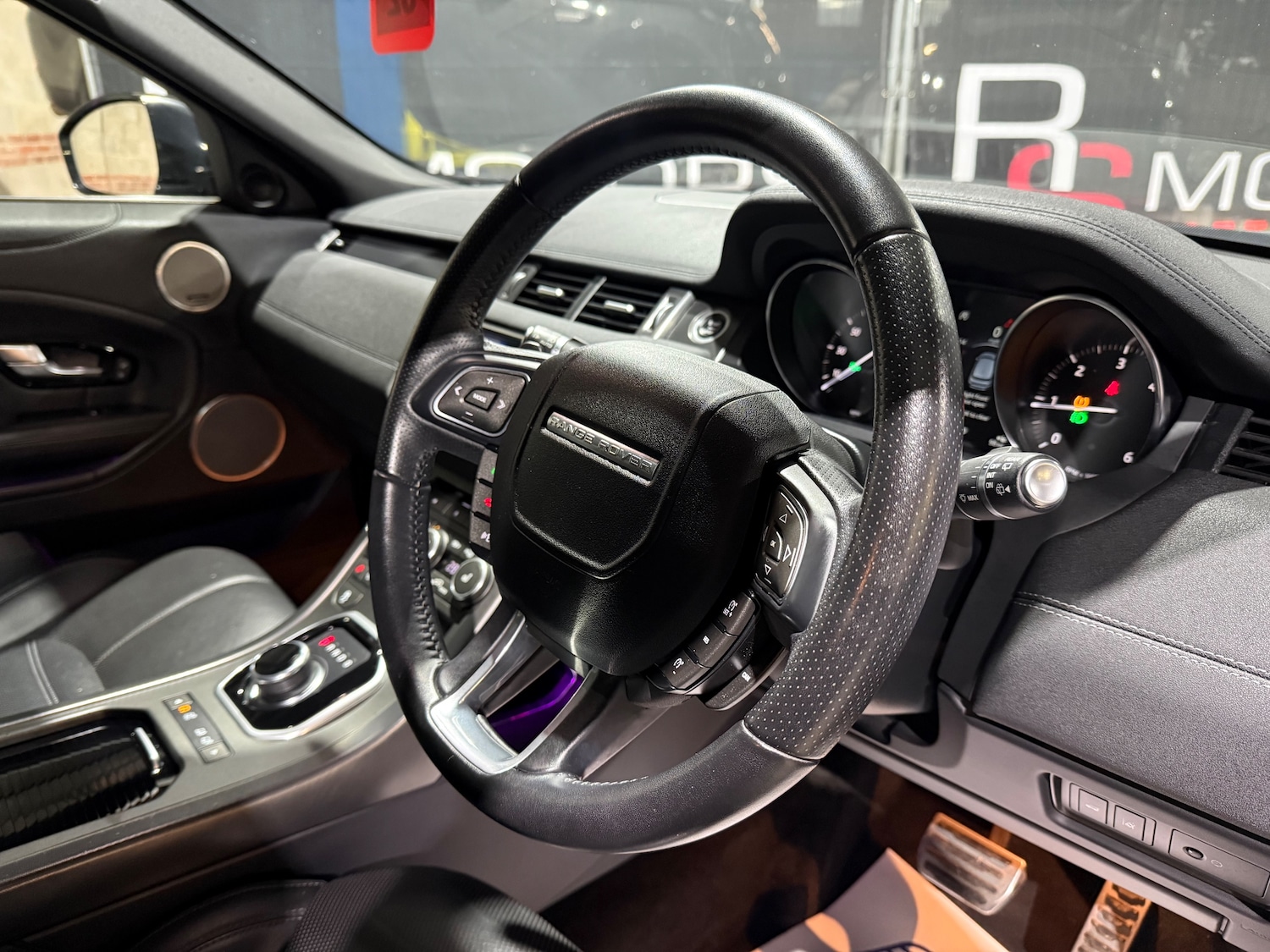 Used Land Rover Range Rover Evoque 2018 for sale - 77313001: Photo 26