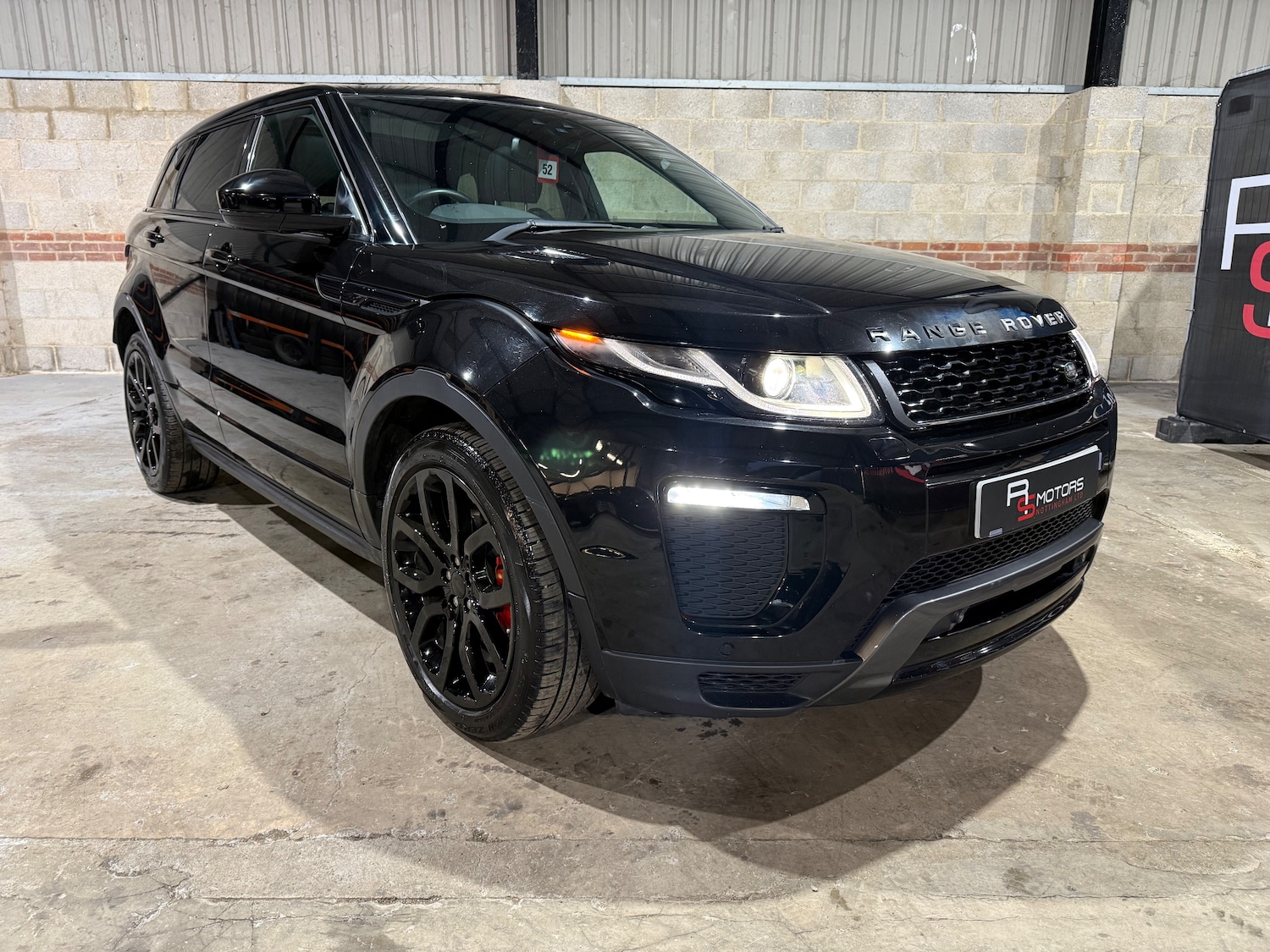 Used Land Rover Range Rover Evoque 2018 for sale - 77313001: Photo 57