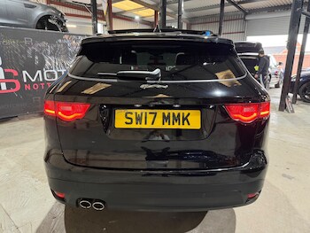 Used Jaguar F-Pace 2017 for sale - 78477398: Photo