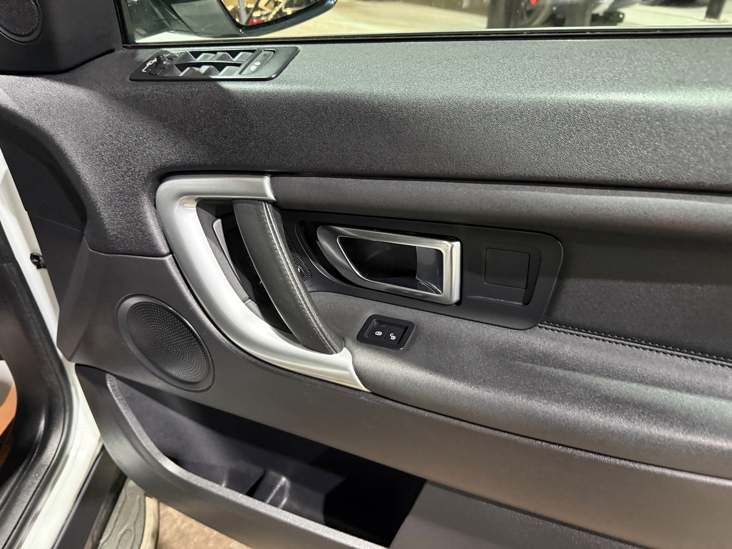 Used Land Rover Discovery Sport for sale - 76999598: Photo 25