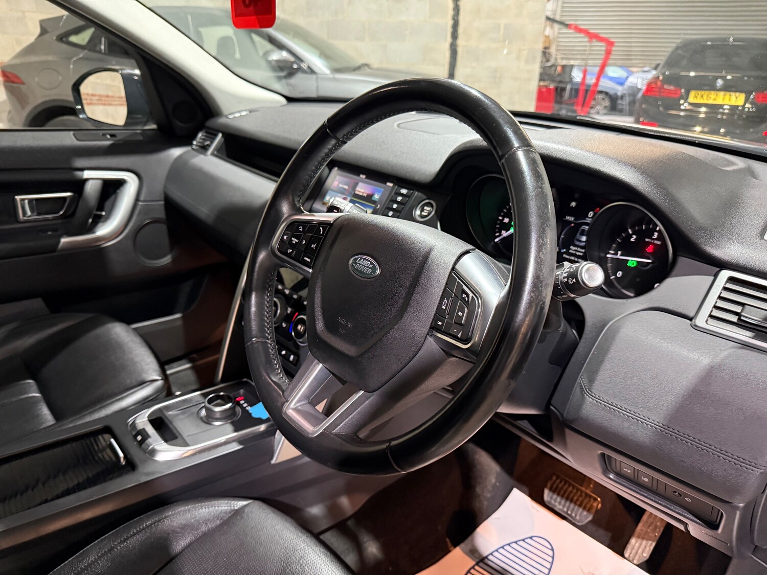 Used Land Rover Discovery Sport for sale - 76999598: Photo 27