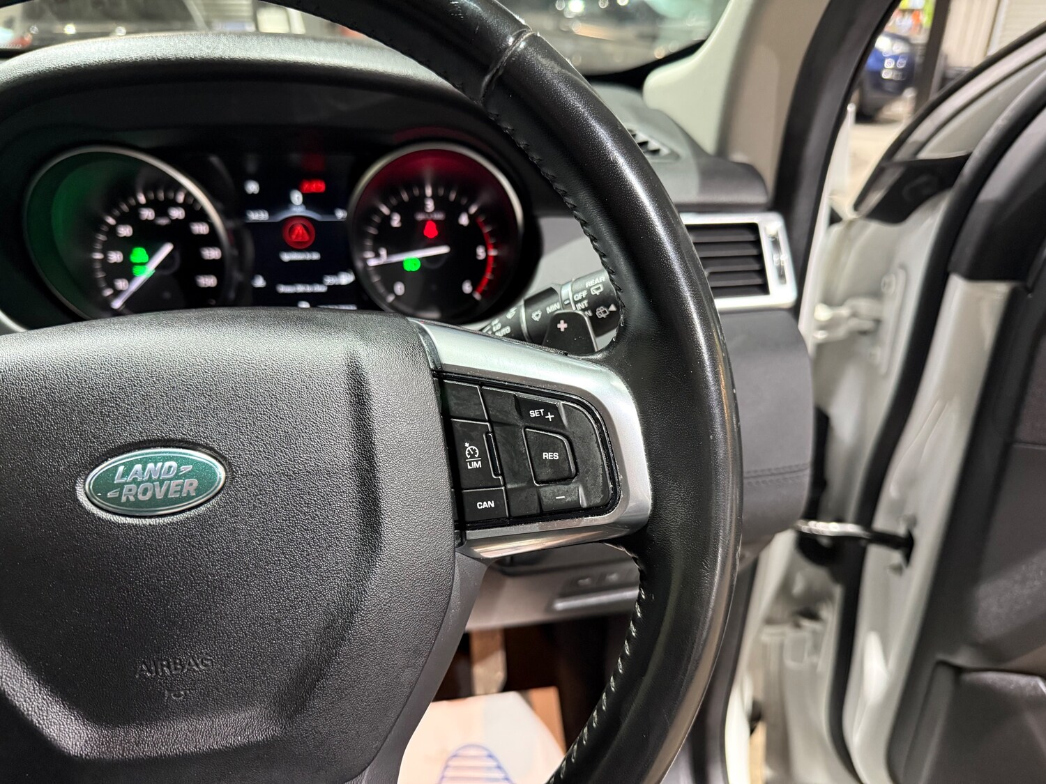 Used Land Rover Discovery Sport for sale - 76999598: Photo 34