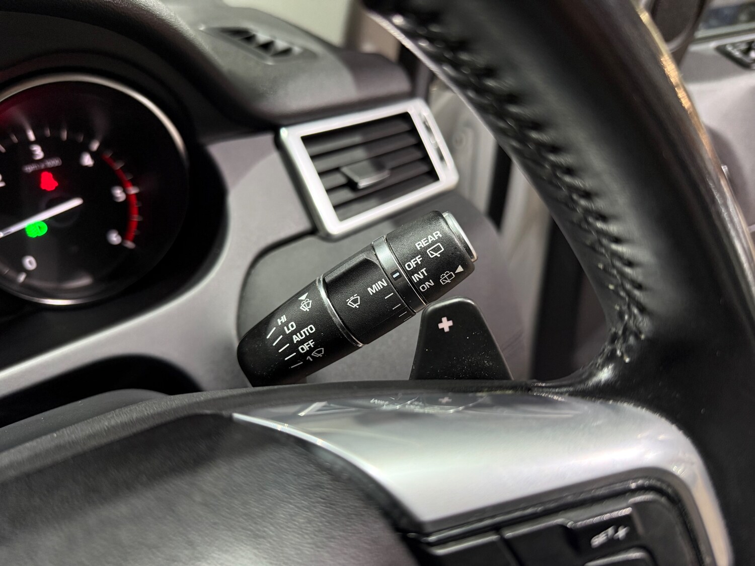 Used Land Rover Discovery Sport for sale - 76999598: Photo 36