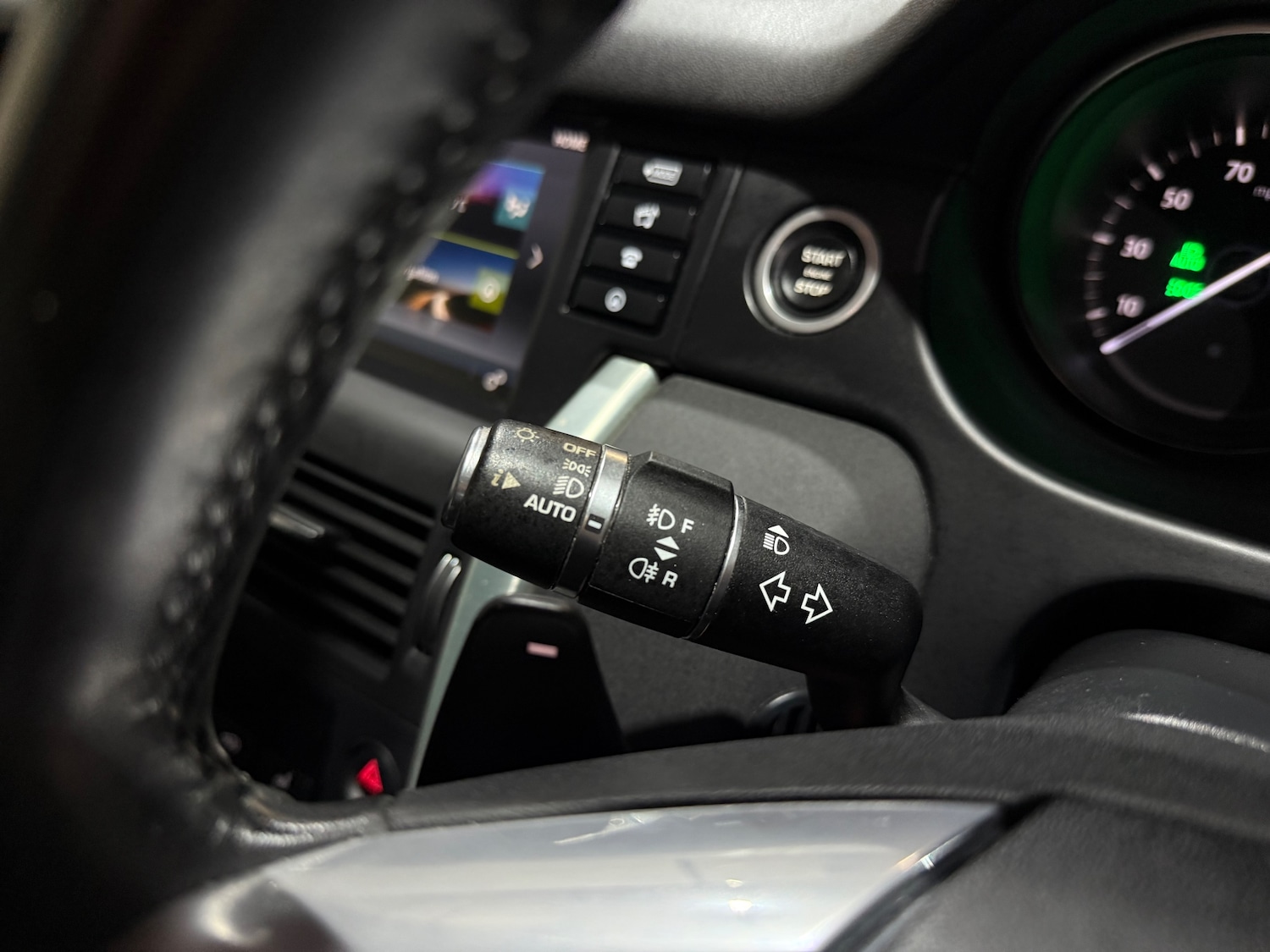 Used Land Rover Discovery Sport for sale - 76999598: Photo 37