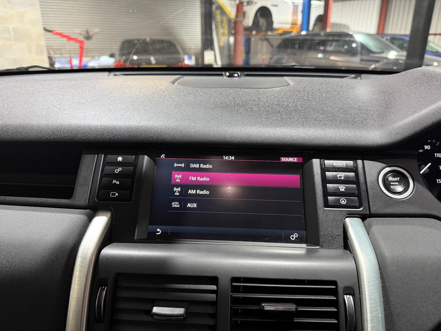 Used Land Rover Discovery Sport for sale - 76999598: Photo 40