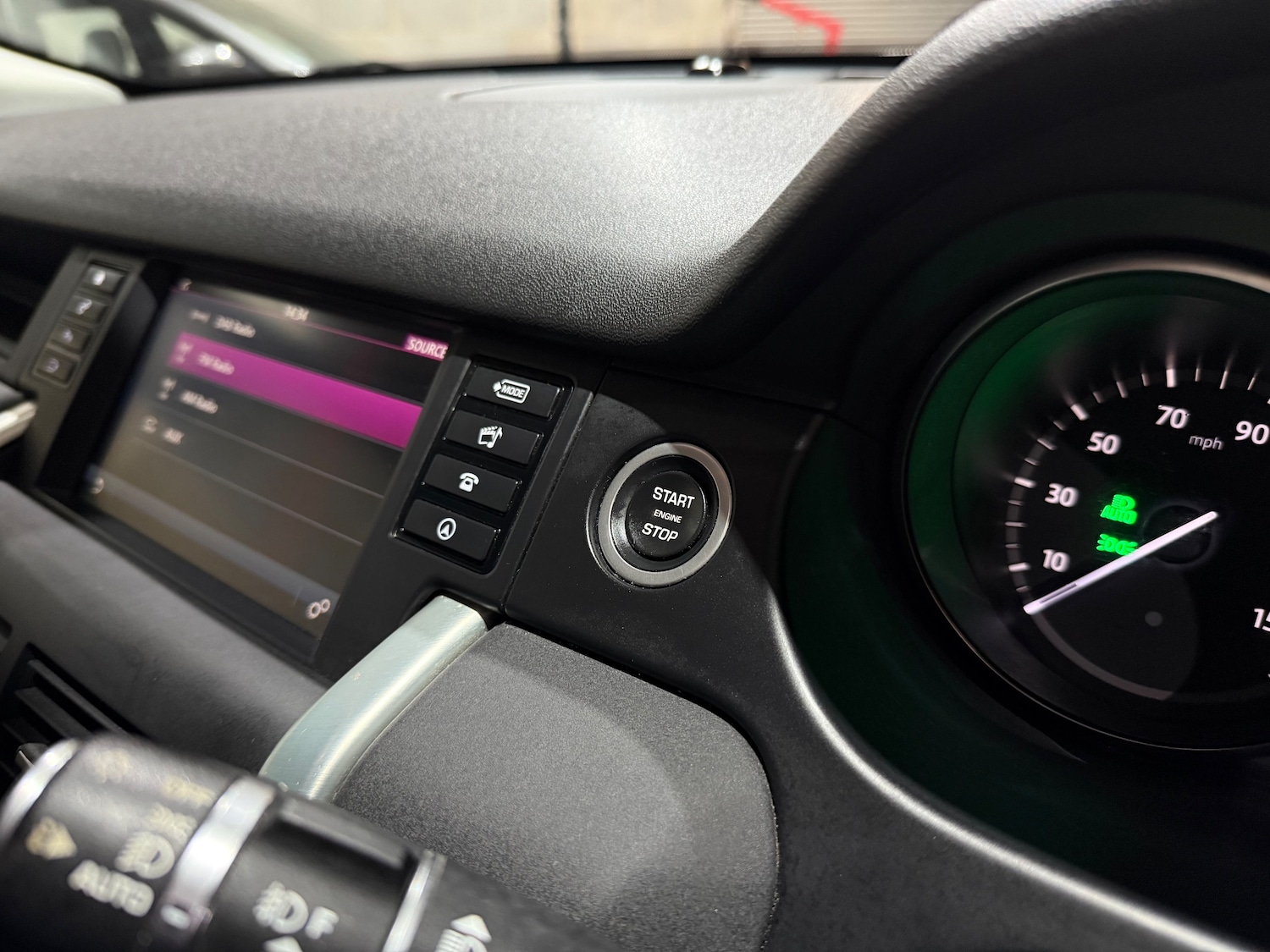 Used Land Rover Discovery Sport for sale - 76999598: Photo 46