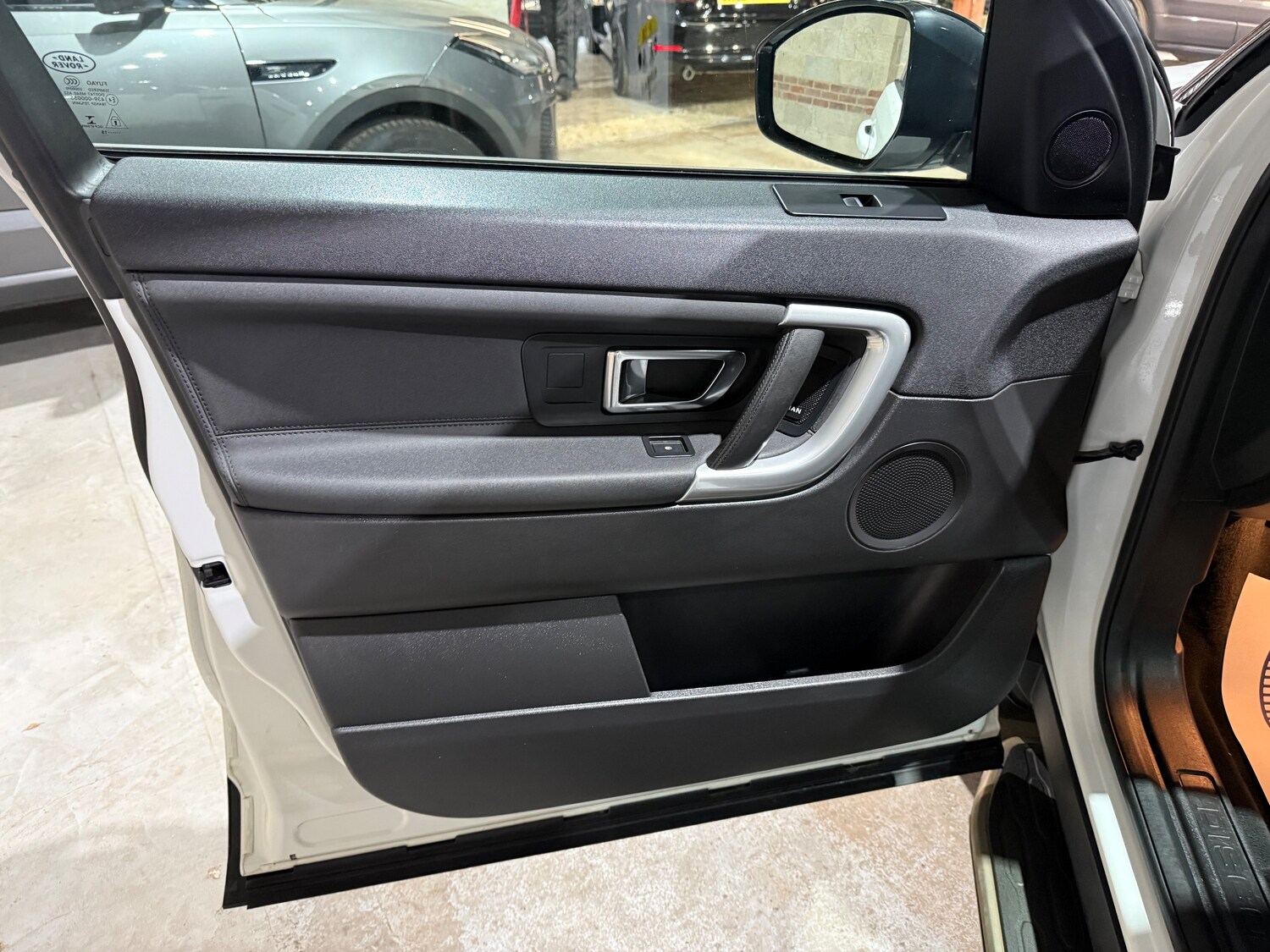 Used Land Rover Discovery Sport for sale - 76999598: Photo 7