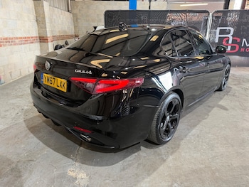 Used Alfa Romeo Giulia 2018 for sale - 79104819: Photo