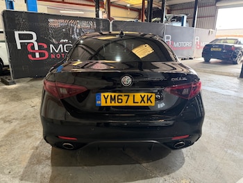 Used Alfa Romeo Giulia 2018 for sale - 79104819: Photo