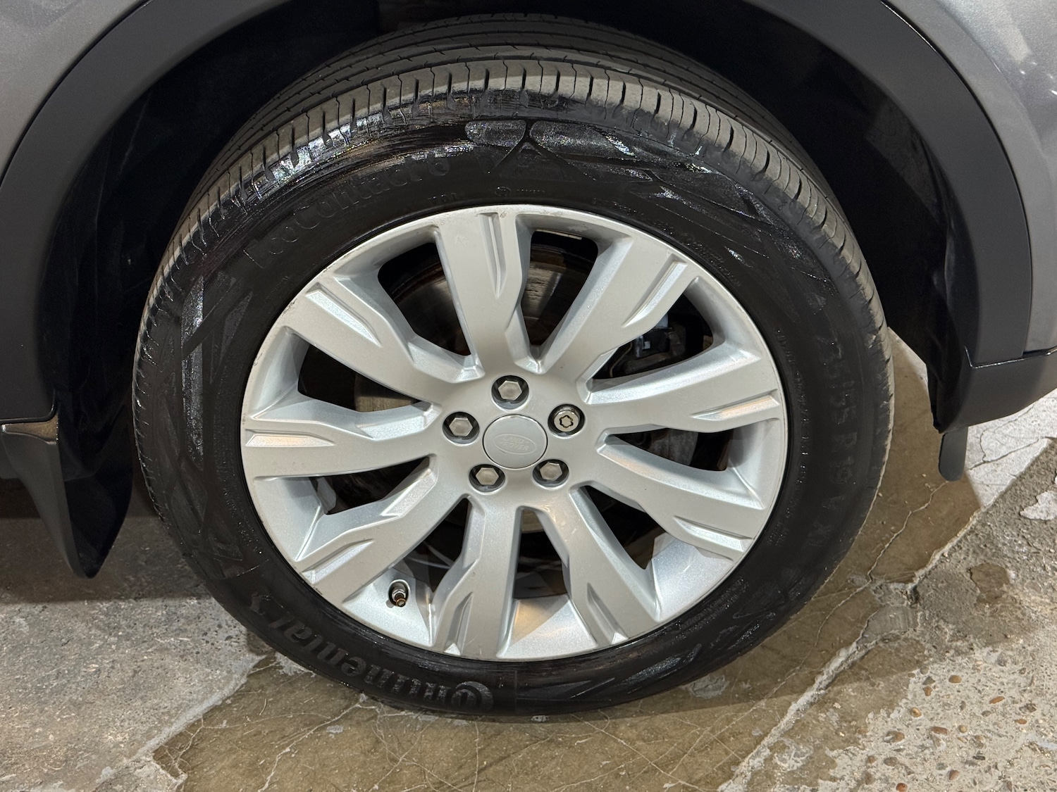 Used Land Rover Discovery Sport 2016 for sale - 76569266: Photo 16