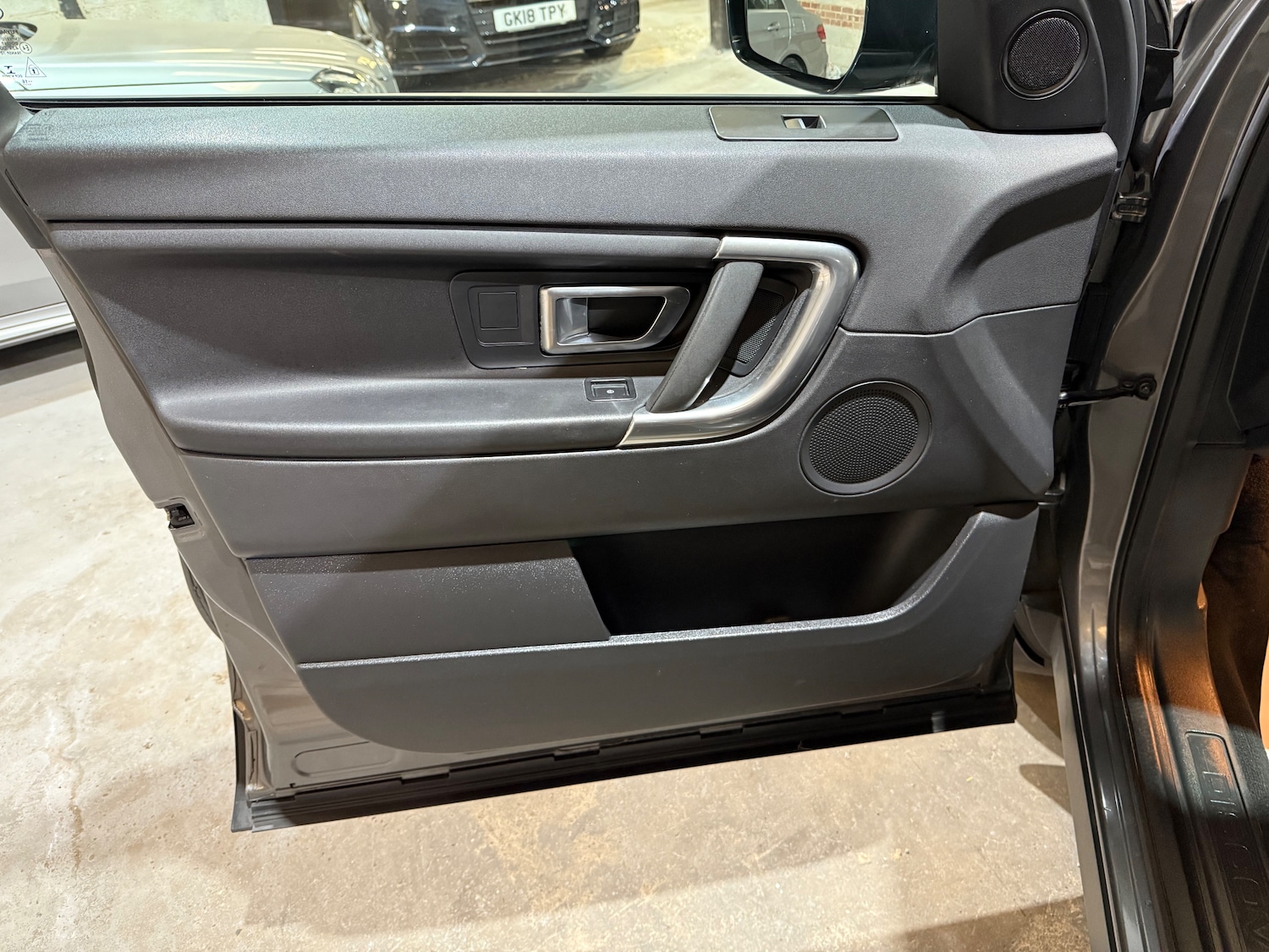 Used Land Rover Discovery Sport 2016 for sale - 76569266: Photo 19