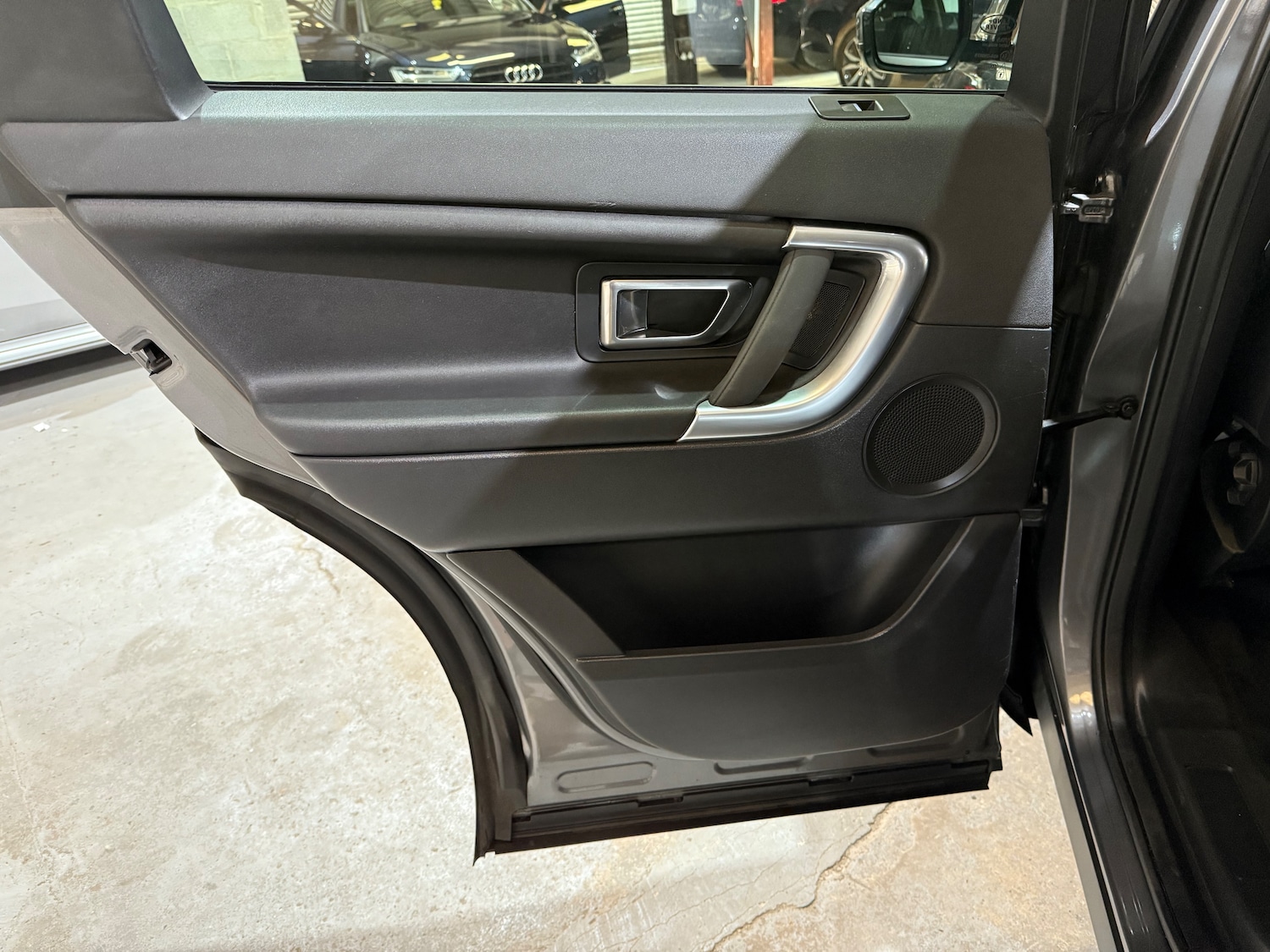 Used Land Rover Discovery Sport 2016 for sale - 76569266: Photo 22