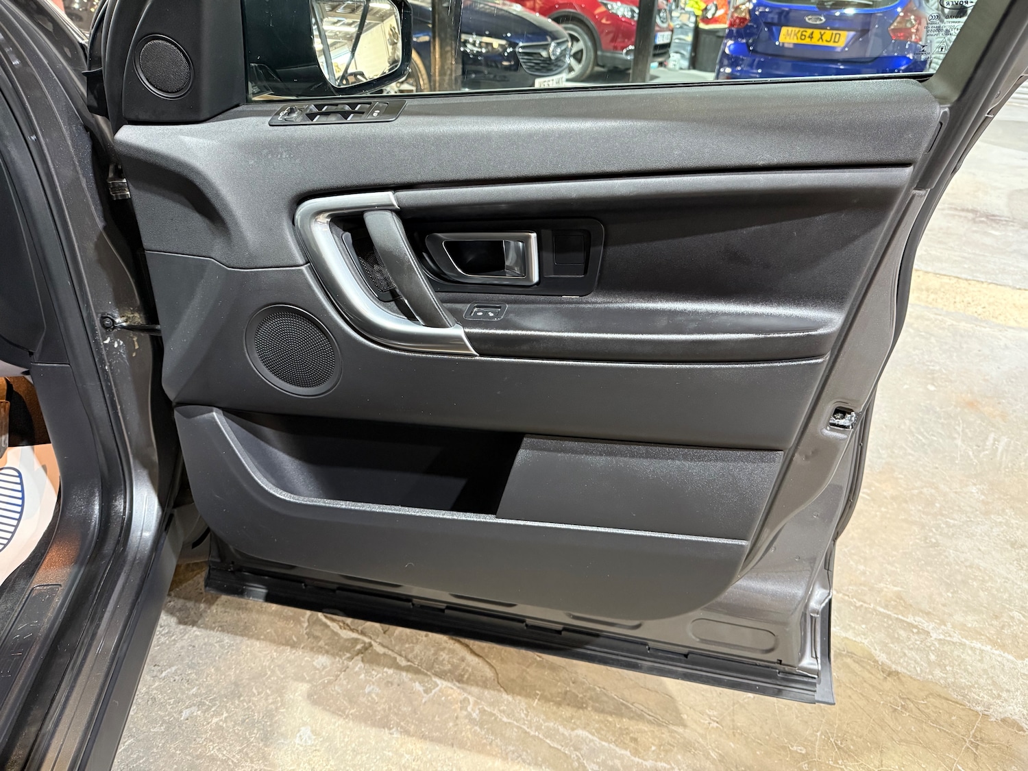 Used Land Rover Discovery Sport 2016 for sale - 76569266: Photo 28