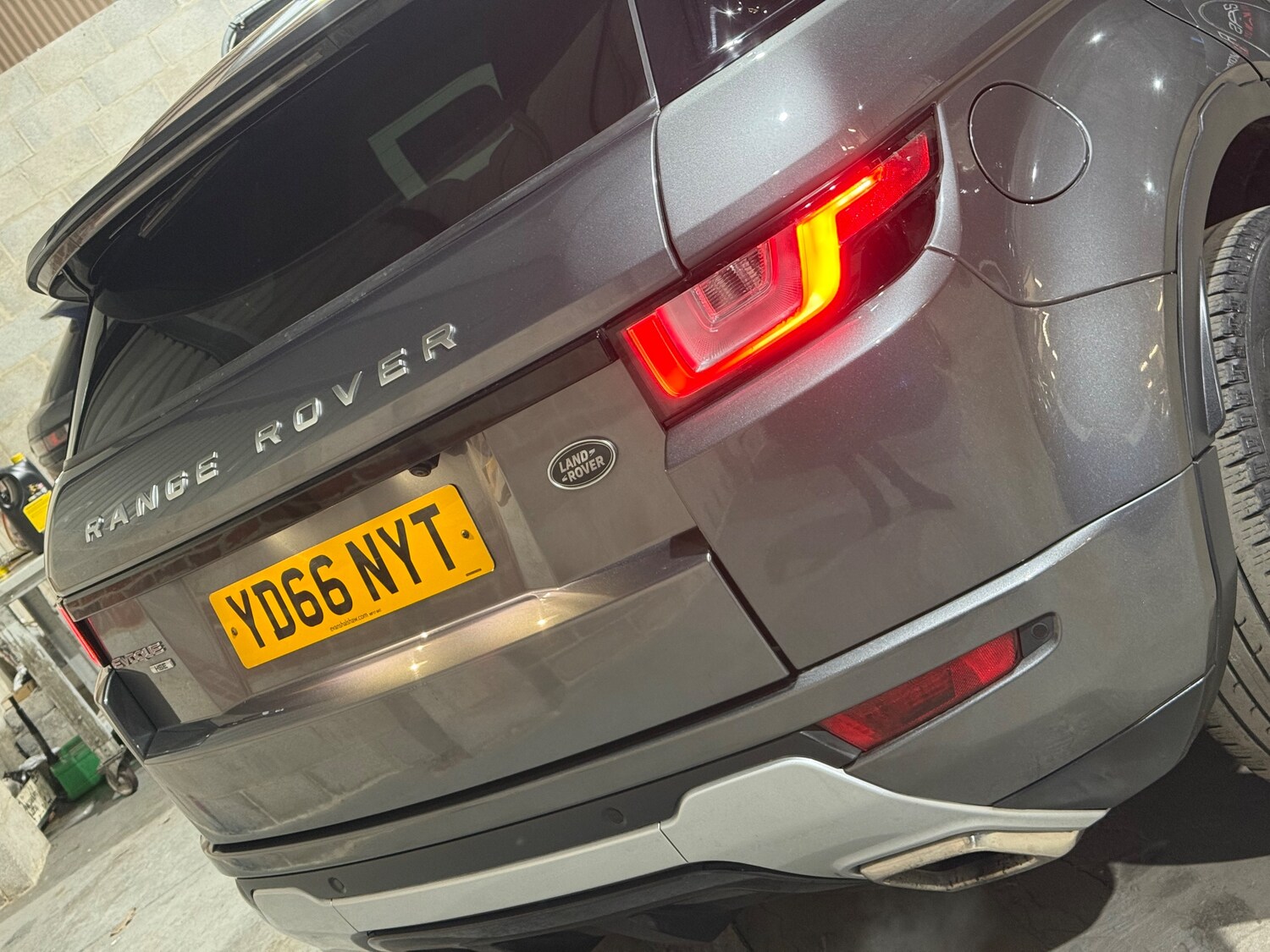 Used Land Rover Range Rover Evoque 2016 for sale - 77673987: Photo 16