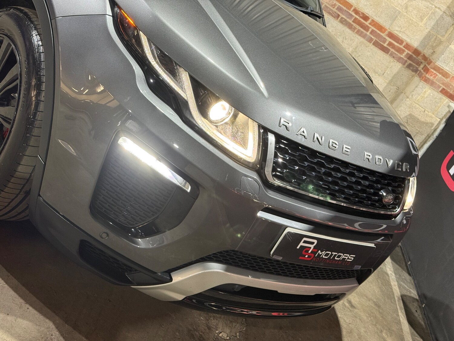 Used Land Rover Range Rover Evoque 2016 for sale - 77673987: Photo 9