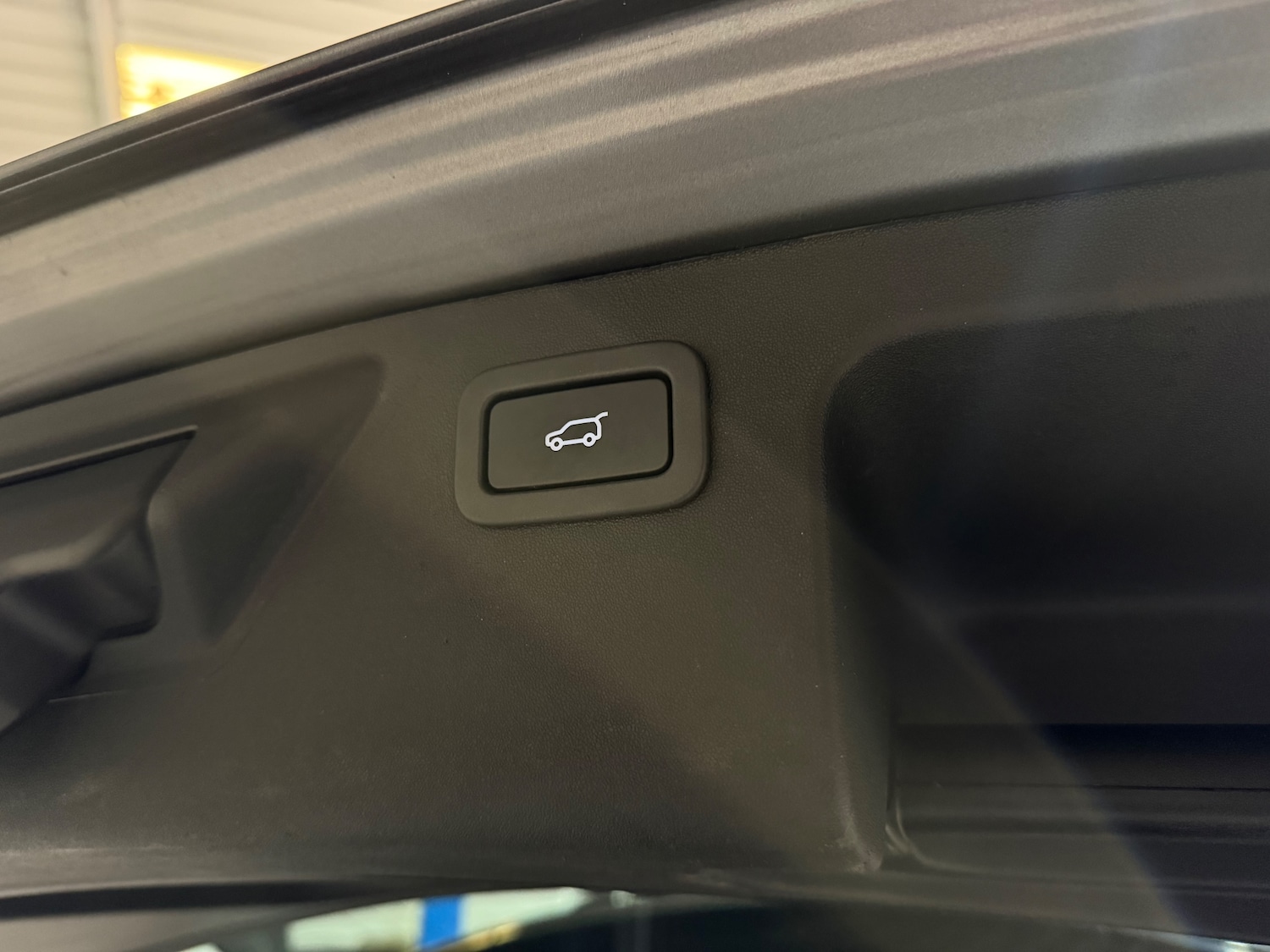 Used Land Rover Discovery Sport 2016 for sale - 77557324: Photo 21