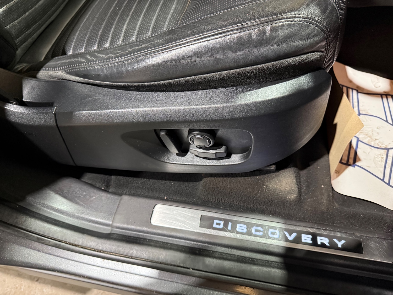 Used Land Rover Discovery Sport 2016 for sale - 77557324: Photo 31