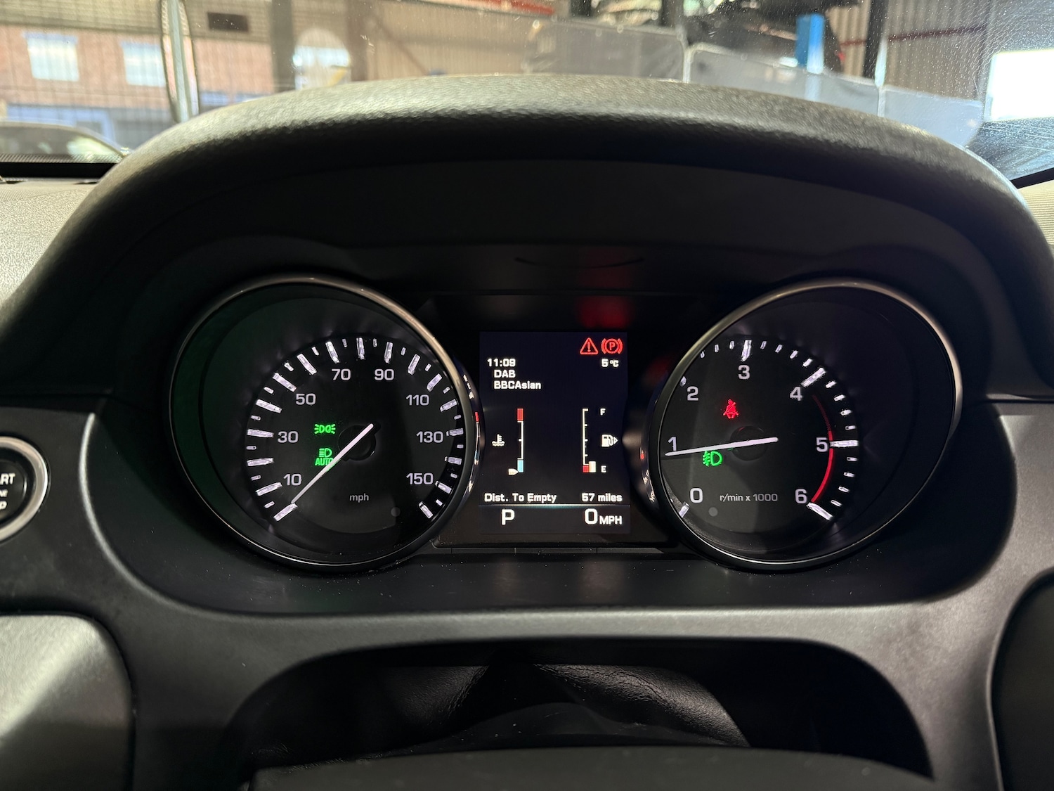 Used Land Rover Discovery Sport 2016 for sale - 77557324: Photo 37