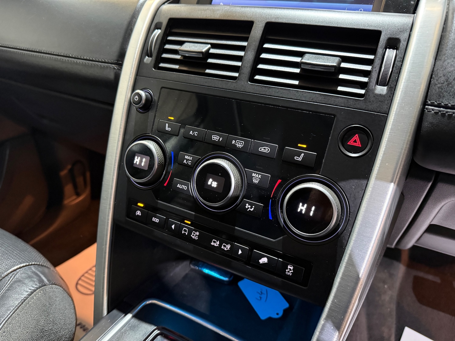 Used Land Rover Discovery Sport 2016 for sale - 77557324: Photo 46