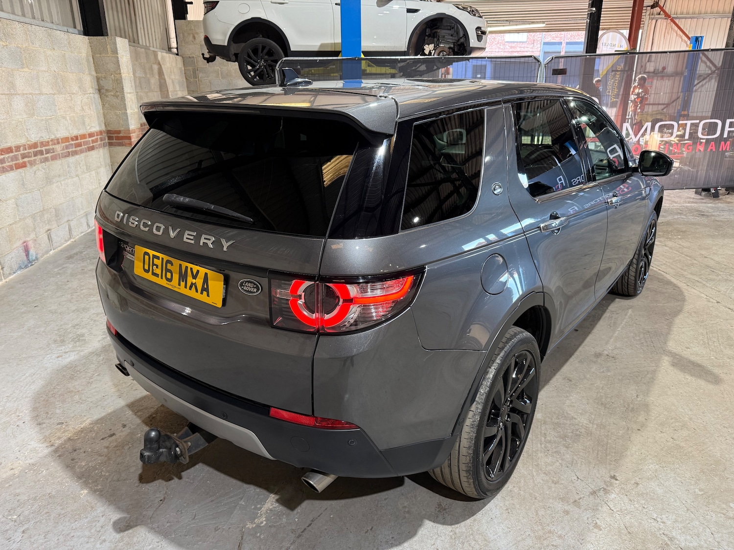 Used Land Rover Discovery Sport 2016 for sale - 77557324: Photo 50