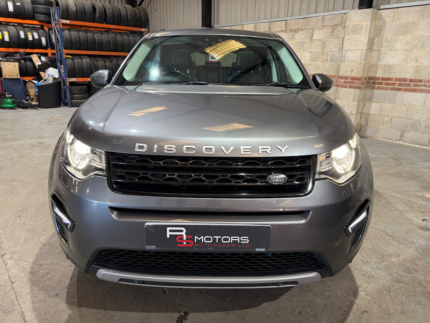 Used Land Rover Discovery Sport 2016 for sale - 77557324: Photo 6