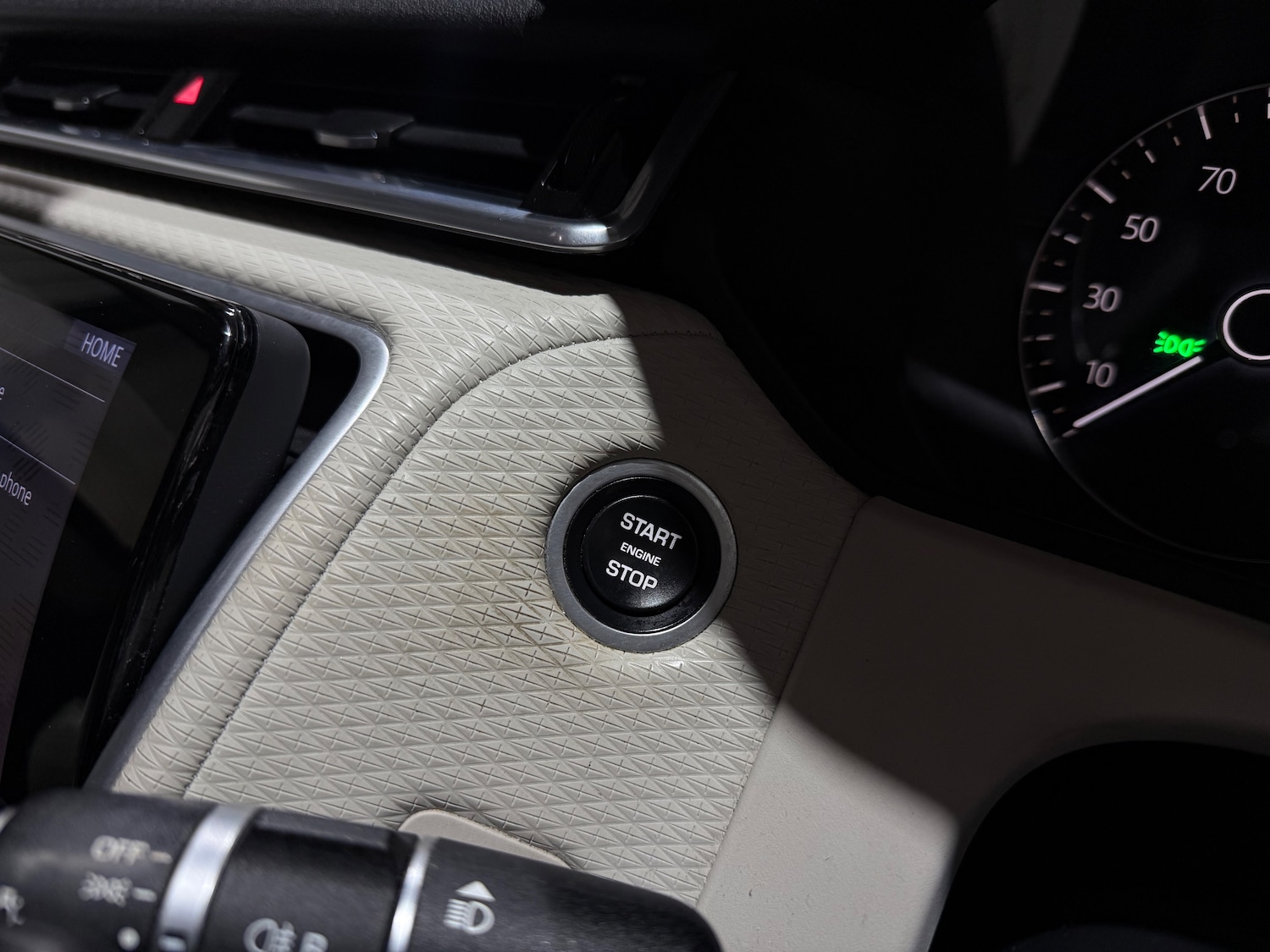 Used Land Rover Range Rover Velar 2018 for sale - 76875164: Photo 35