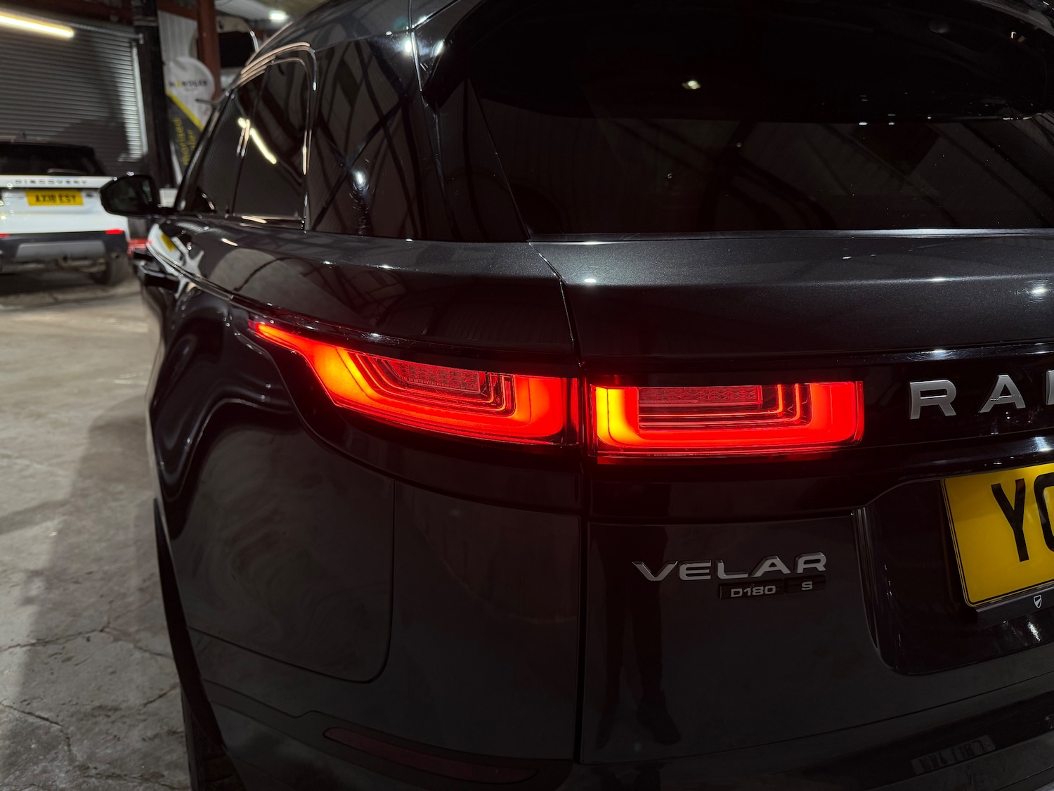 Used Land Rover Range Rover Velar 2018 for sale - 76875164: Photo 52