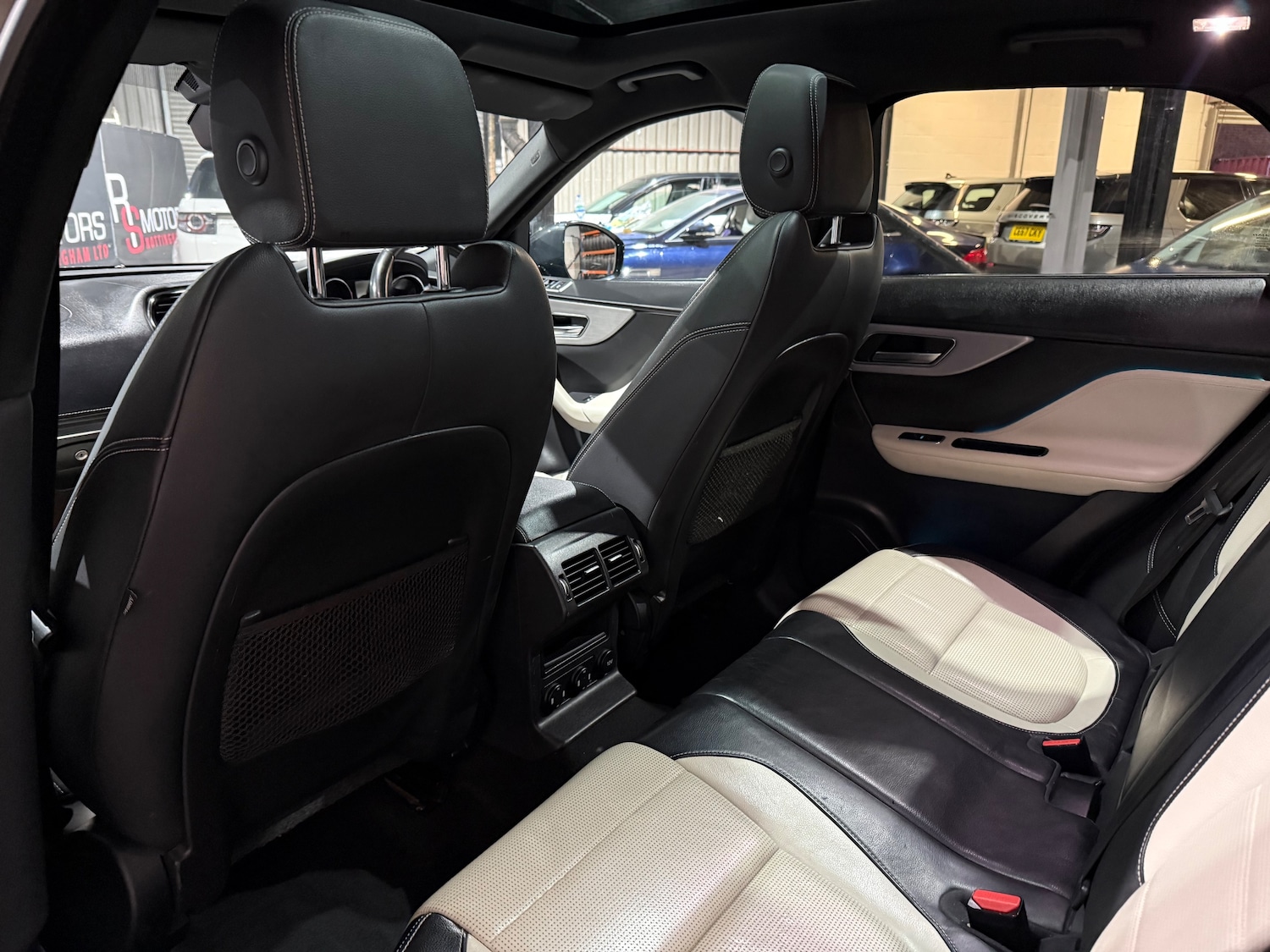 Used Jaguar F-Pace 2016 for sale - 77501923: Photo 14