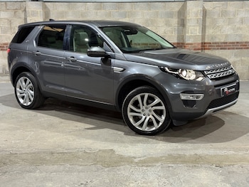 Used Land Rover Discovery Sport 2017 for sale - 75980407: Photo