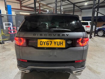 Used Land Rover Discovery Sport 2017 for sale - 77256557: Photo