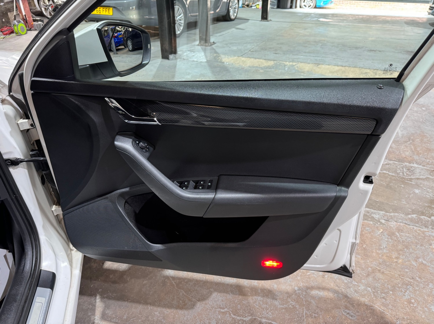 Used Skoda Octavia 2015 for sale - 77341098: Photo 21