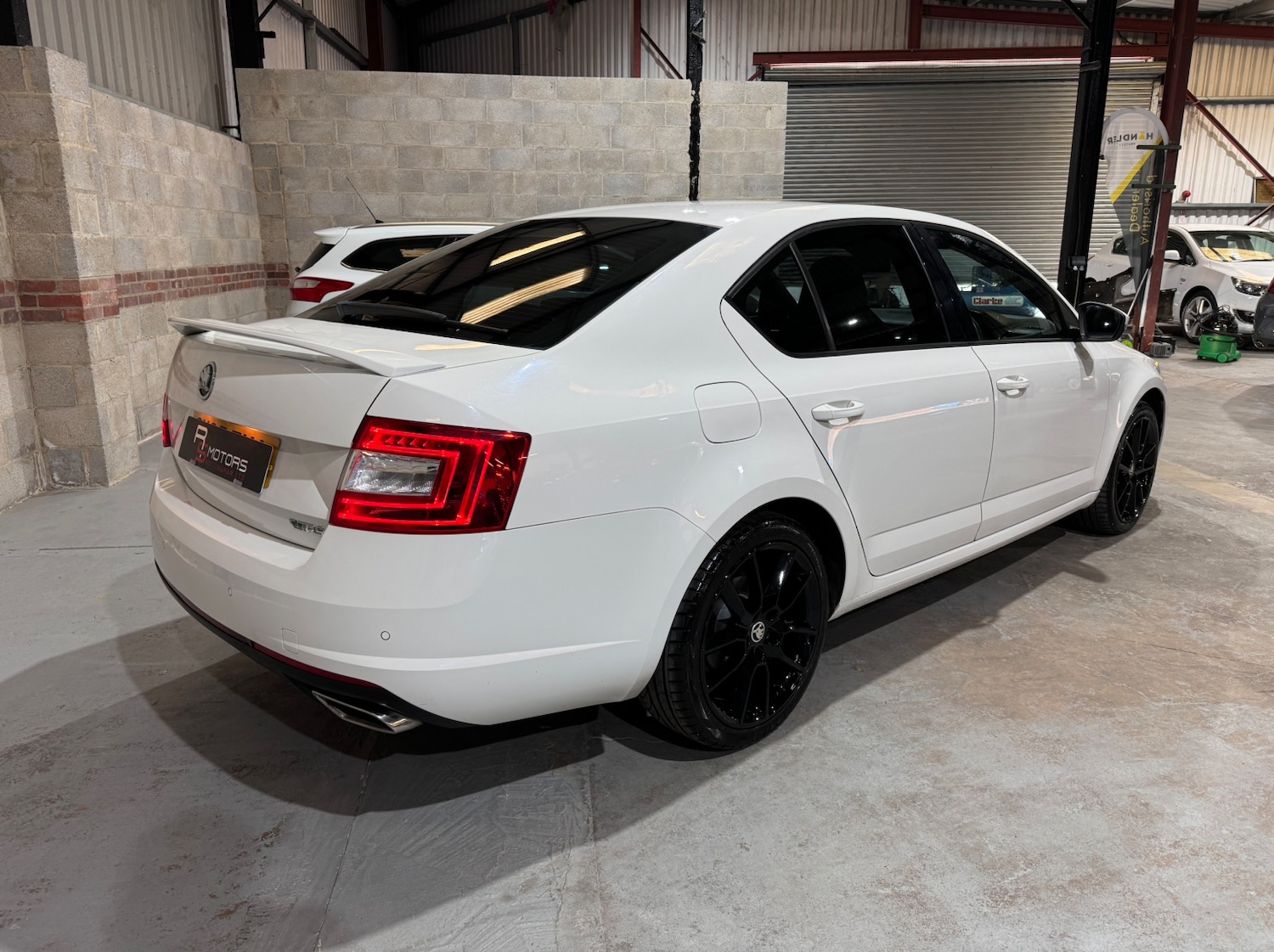 Used Skoda Octavia 2015 for sale - 77341098: Photo 3