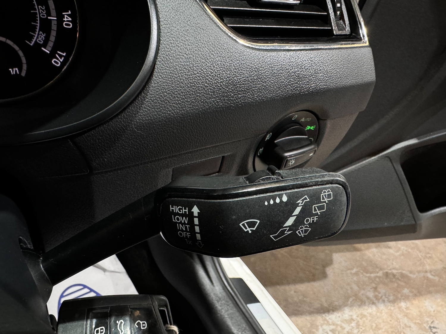 Used Skoda Octavia 2015 for sale - 77341098: Photo 35